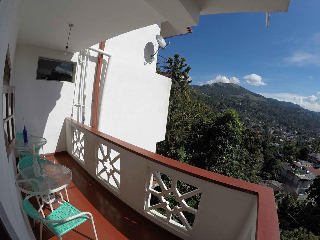 Villa 107 Kandy Exterior photo